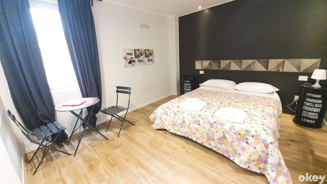 Seba Maison - Bari Centro Exteriör bild